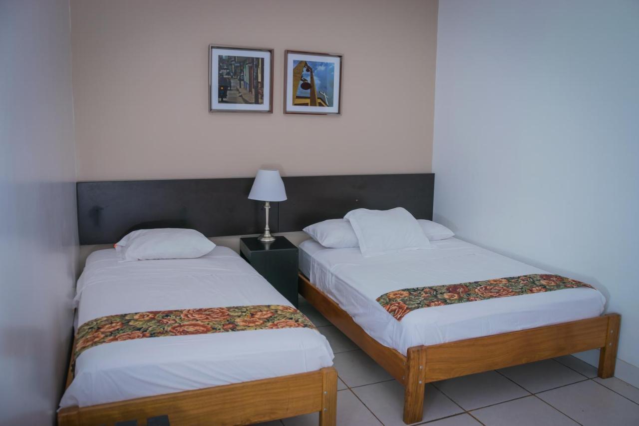 Hostal CENTRIKA Tarapoto Exterior foto