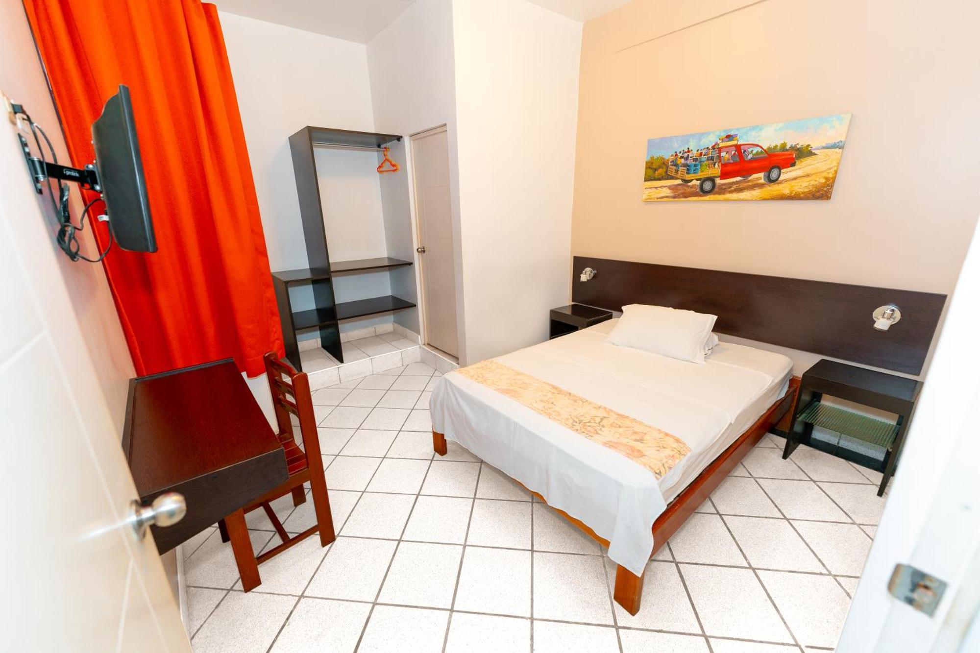 Hostal CENTRIKA Tarapoto Exterior foto