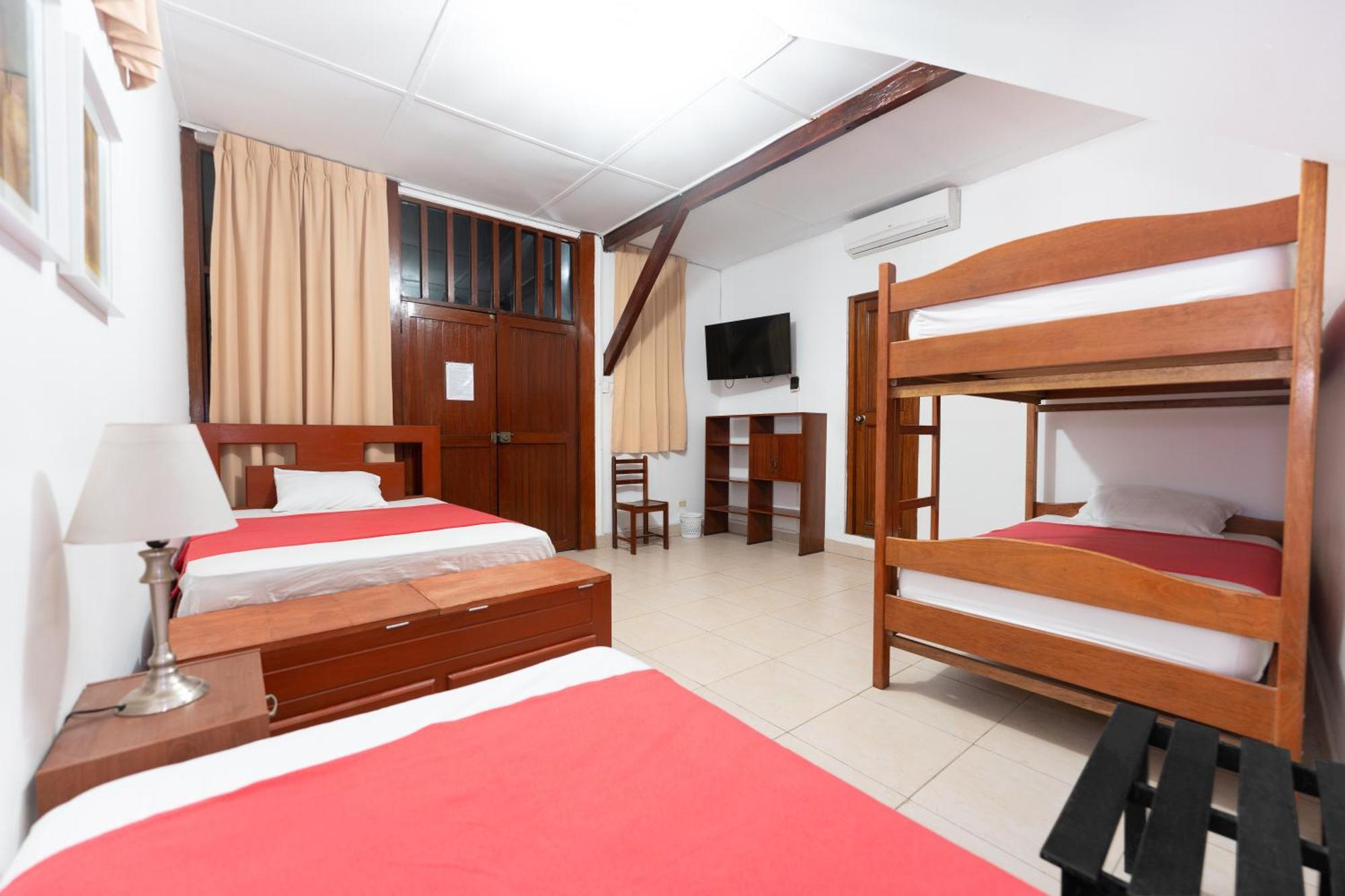 Hostal CENTRIKA Tarapoto Exterior foto